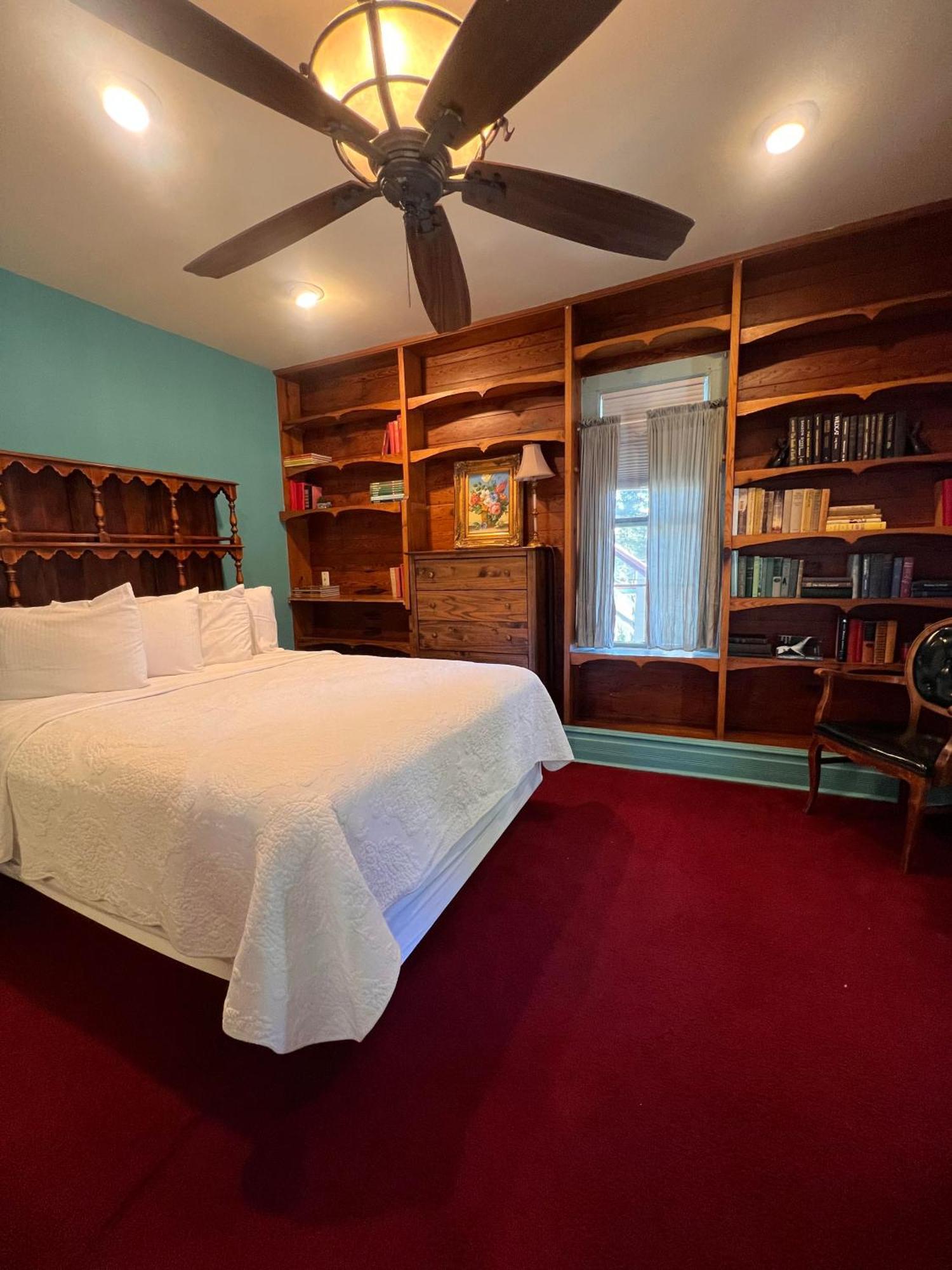 Downtown Chantilly Ste Piedmont Eureka Springs Bagian luar foto