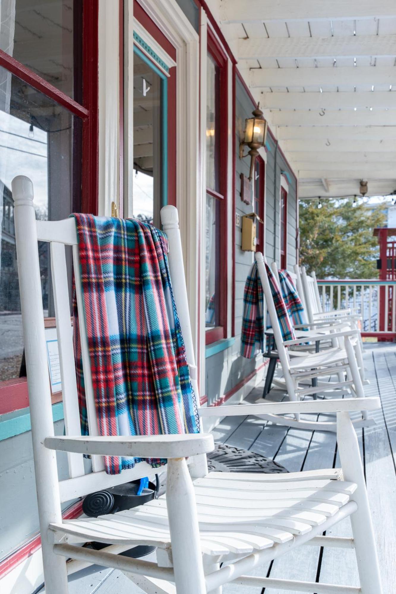 Downtown Chantilly Ste Piedmont Eureka Springs Bagian luar foto